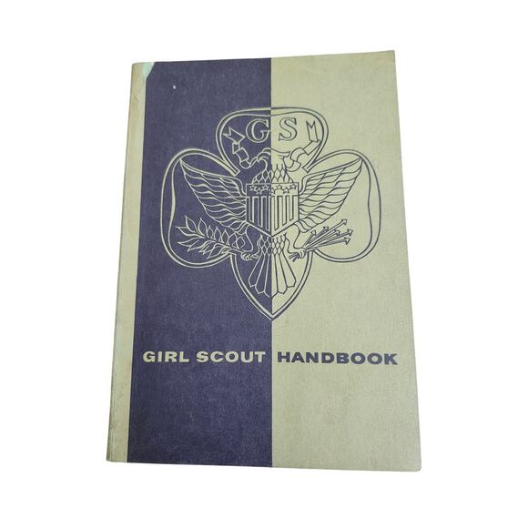 Vintage Girl Scout of America Handbook Intermediate Program Copyright 1955 USA - Picture 1 of 8